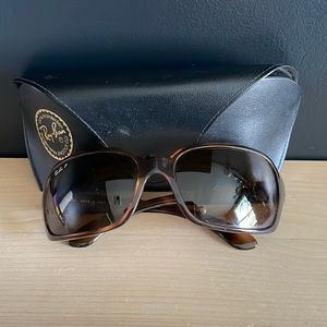 RayBan sunglasses. Women’s. Tortoise shell brown